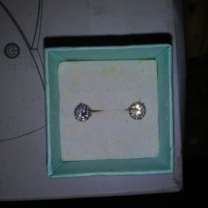 Gold stud earrings with cz stone